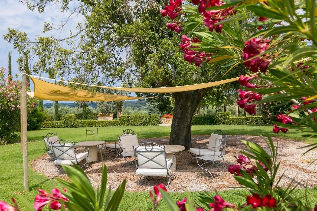 Le Camere del Relais La Pieve Vecchia Riparbella Bed & Breakfast