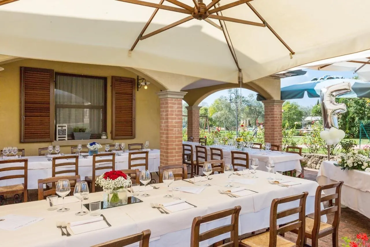 Le Camere Del Relais La Pieve Vecchia リパルベッラ